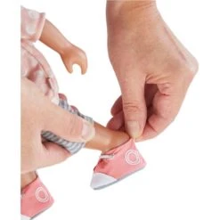 HABA Spielpuppe Amara -Haba Verkaufsgeschäft HABA Spielpuppe Amara@@1913193 3